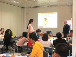 Tư duy phục vụ khách hàng chuyên nghiệp - Jetstar Pacific (04.08.2015)